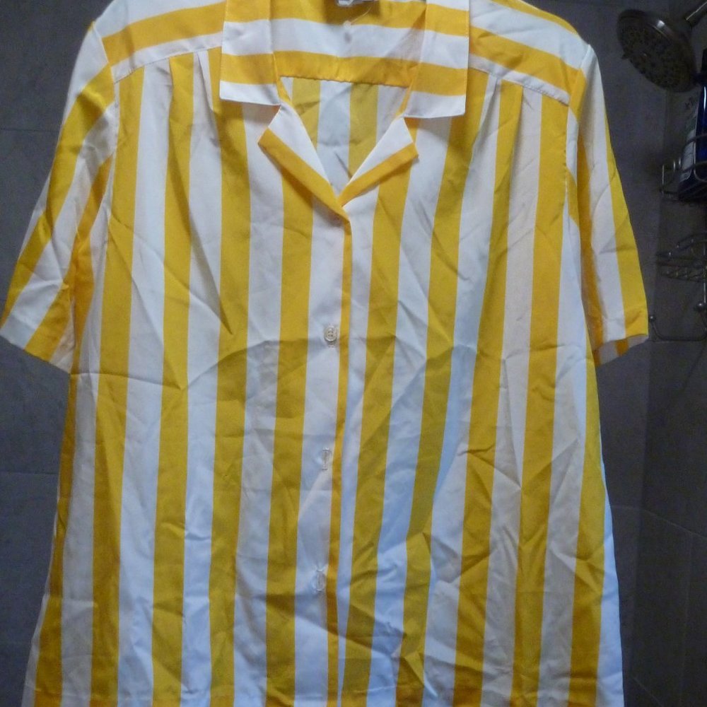 Vintage RRRRRuss Women's Collared Striped Button Up Blouse Size 12 US